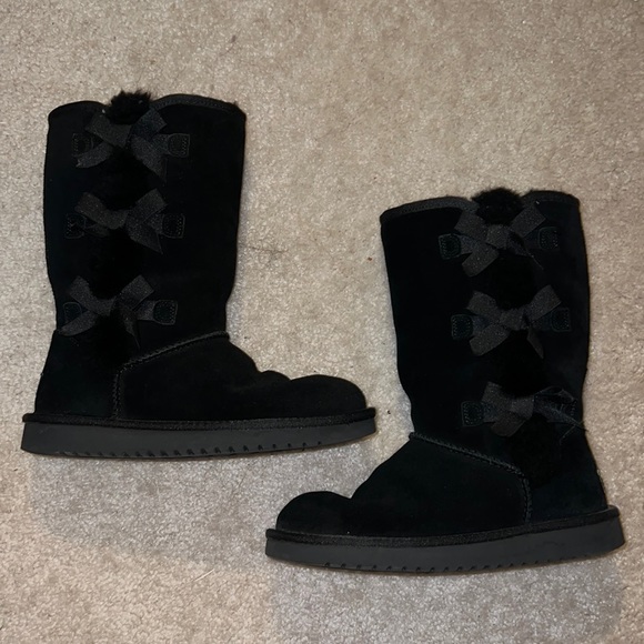 Koolaburra UGG Black Tall Boot - Picture 1 of 4